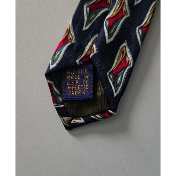 CHAPS RALPH LAUREN - Men's Navy Blue Neck Tie With Emblem 3.75”W x 55.5"L - Picture 2 of 4